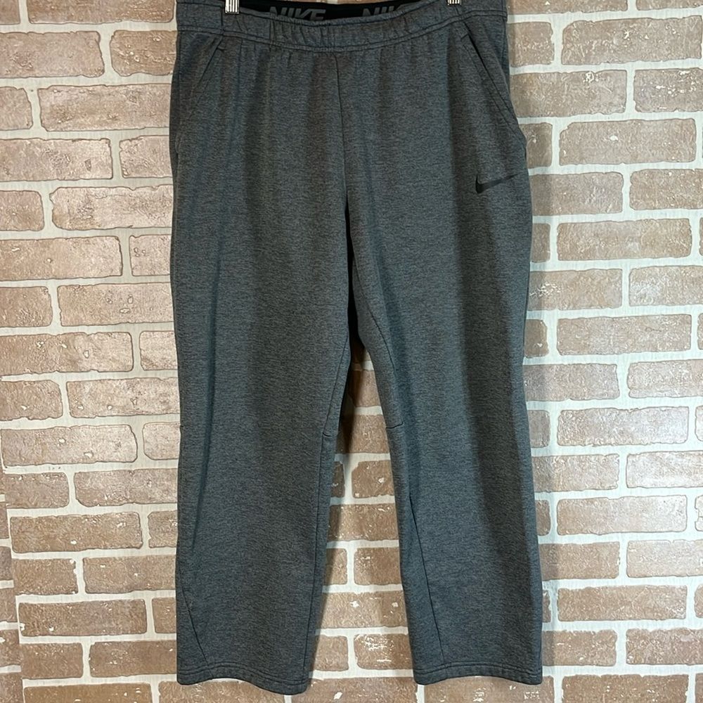 Nike Dri-Fit gray sweatpants mens XL
